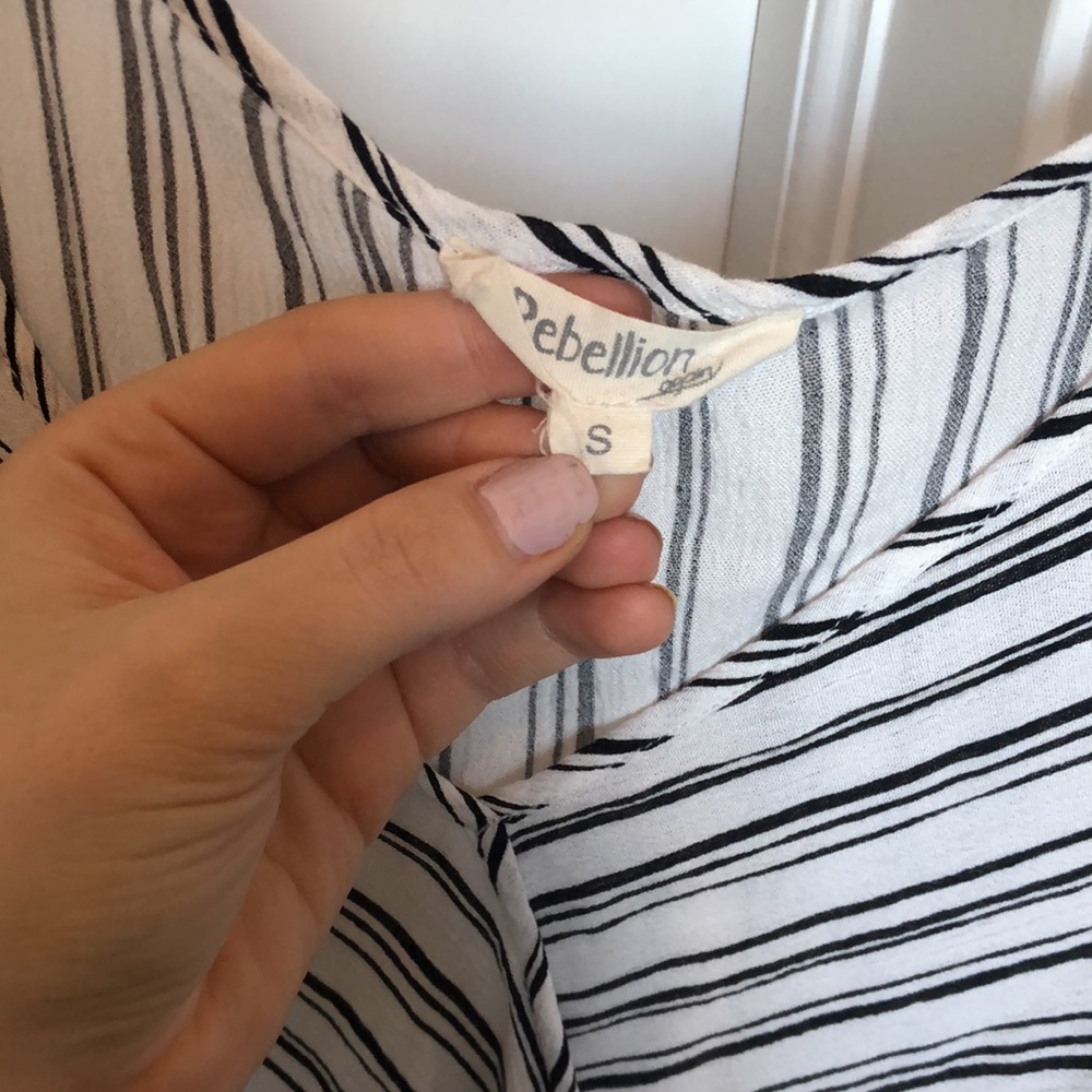 Striped Top - Picture 2 of 5